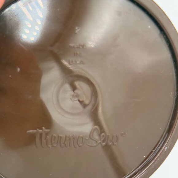 Vintage Thermo-Serv Insulated Striped Mug With Lid Brown Woodgrain Design 12 Oz - Picture 6 of 11